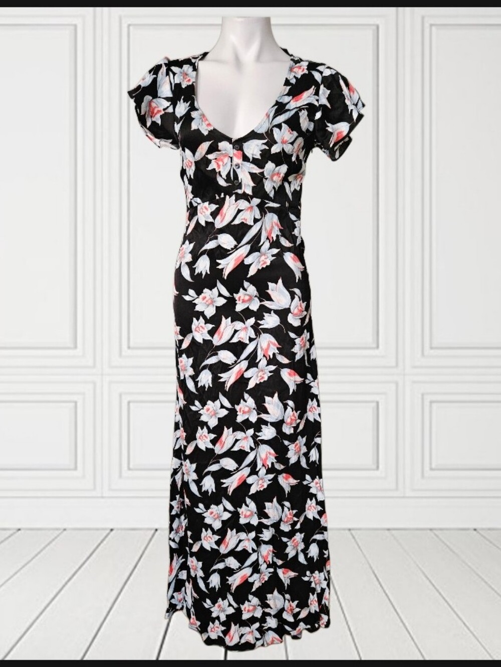 MINKPINK Black Floral Maxi Dress with Pink & White Blooms SIZE SMALL